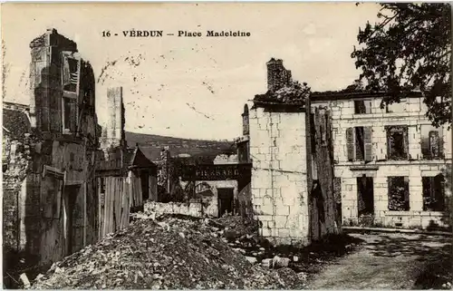 Verdun - Place Madeleine -62340
