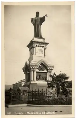 Brescia - Monumento ad Arnaldo -120616