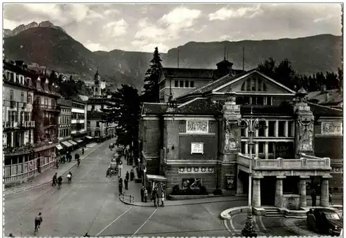 Meran - Theaterplatz -120636