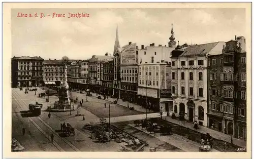 Linz - Franz Josephs Platz -122824