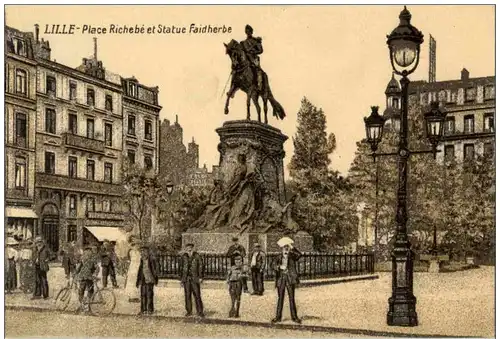 Lille - Place Richebe -126952