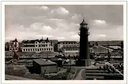 Büsum - Leuchtturm Lighthouse -126842