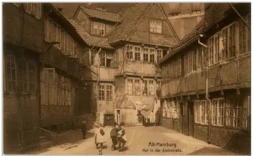 Hamburg - Hof in der Steinstrasse -126366