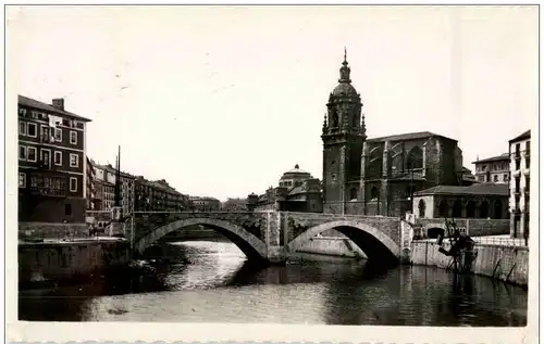 Bilbao - Ponte e Iglesia de San Anten -130658