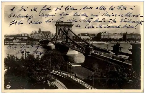 Budapest - Kettenbrücke -130700