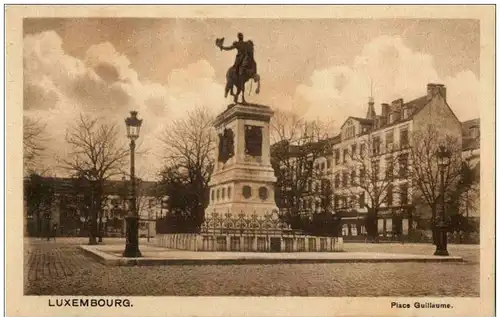 Luxembourg - Place Guilaume -130780