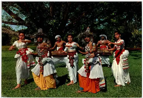 Kandyan Dance Troupe -131568