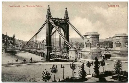 Budapest - Elisabeth Brücke -131060