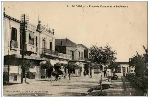 Oudjda - La Place de France -131102