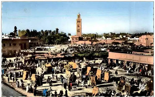 Marrakech - La Place Djemaa El Fna -131228