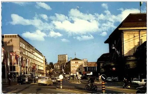 Lausanne - Place de la Gare -133422