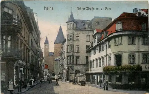 Mainz, Fichtor-Strasse m.d. Dom -345288