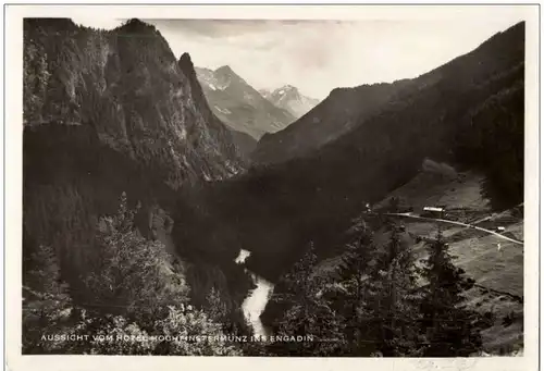 Aussicht vom Hotel Hochmünstermünz ins Engadin -133360