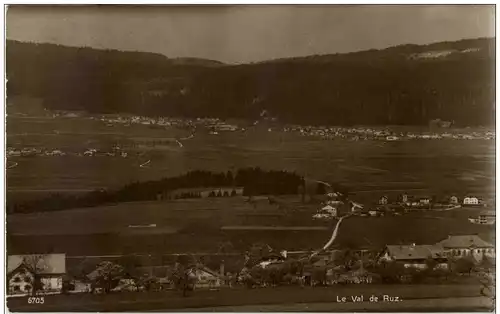 Le Val de Ruz -175376