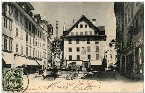 Luzern - Altes Haus -132134