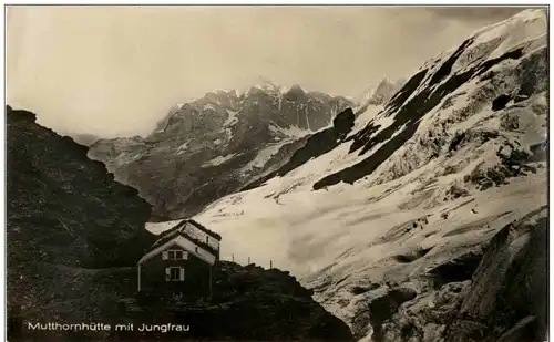 Mutthornhütte mitJungfrau - Berghütte -134120