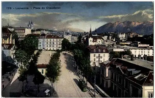 Lausanne - Place du Chauderon -134674