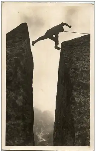 Überspringen des Kamins zum Gallogipfel -134220