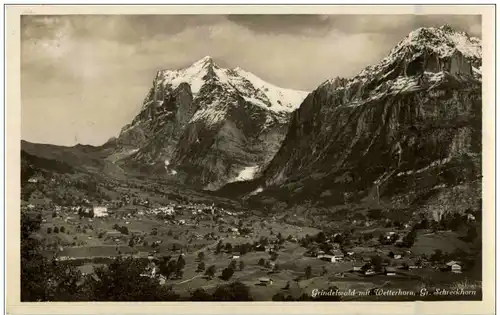 Grindelwald mit Wetterhorn -135784