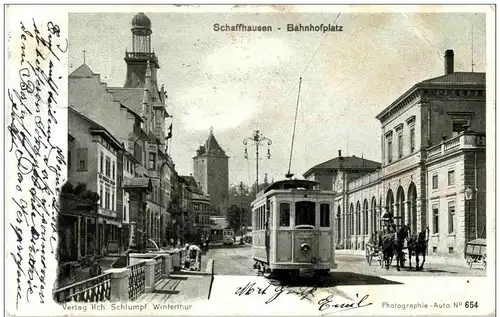 Schaffhausen - Bahnhofplatz mit Tram -175006