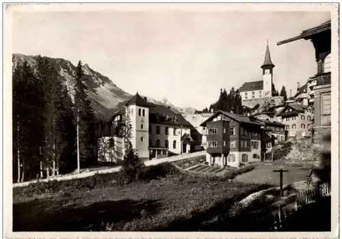 Arosa mit dorfkirche - Jugenherberge -136648