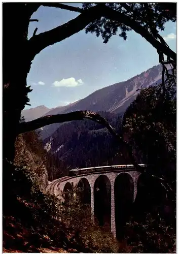 Landwasser Viadukt - Eisenbahn -137220