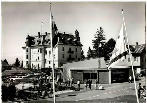 Walzenbach - Bahnhofplatz -136624