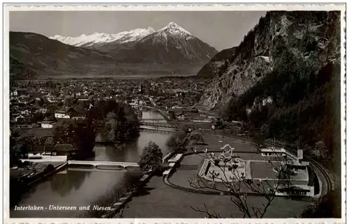 Interlaken - Unterseen und Niesen -135798