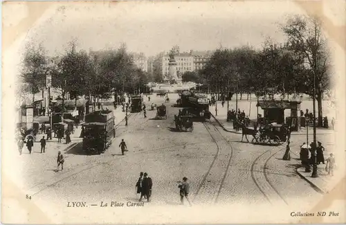 Lyon - La Place Carnot -10340