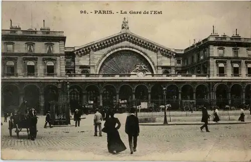 Paris - La Gare de l Est -10220