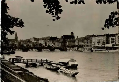 Basel - Mittlere Rheinbrücke -138652