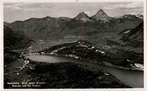 Seelisberg - Blick gegen Brunnen - Schwyz und die Mythen -138764