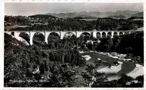 Fribourg - Pont de Perolles -138788