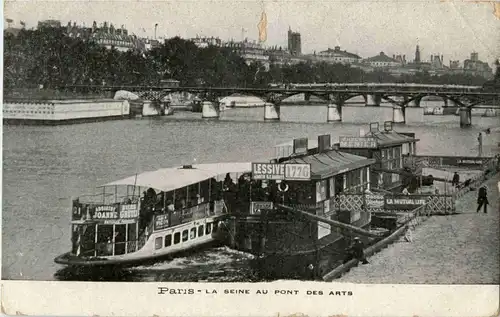 Paris - Pont des Arts -10230