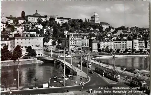 Zürich - Bahnhofbrücke mit Tram -143168