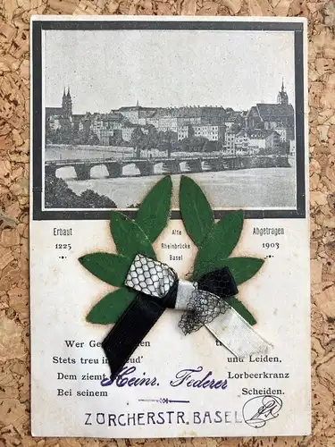 Basel - Alte Rheinbrücke mit Lorbeerkranz und Schleife -189318