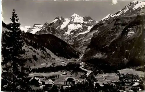 Kandersteg mit Blümlisalp -144936