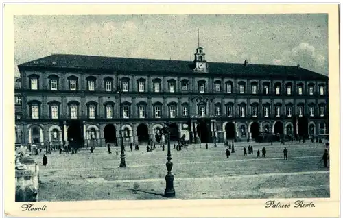 Napoli - Palazzo Reale -107660