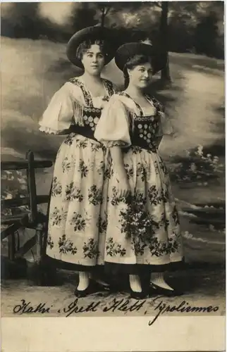 Kathi und Gretl Klett Tirol -149586