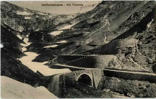 Gotthardstrasse - Val Tremola -151046