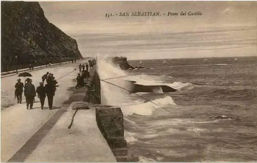 San Sebastian - Paseo del Castillo -154590