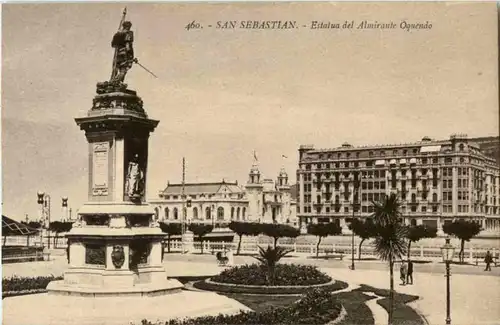 San Sebastian - Estatua del Almirante -154614