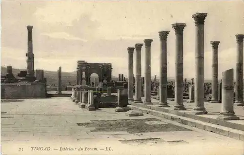 Timgad - Interieur du Forum -155574