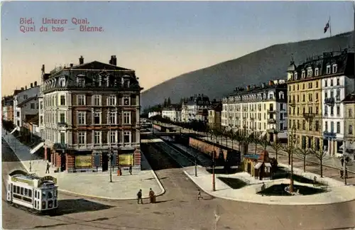 Biel - Unterer Quai mit Tram -157150