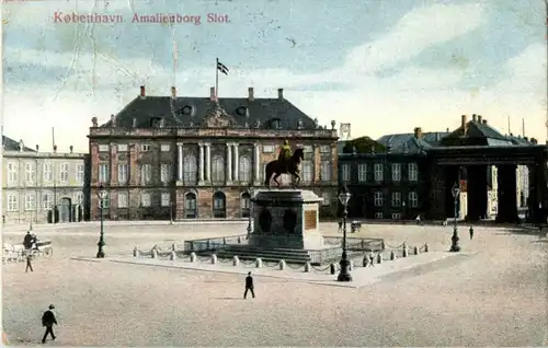 Kobenhavn - Amalienborg Slot -155790