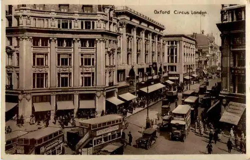 London - Oxford Circus -156064