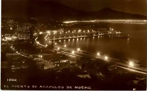 El Puerto de Acapulco de Noche -155668