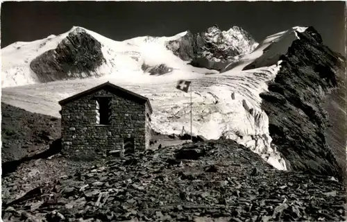 LA Cabane Tracuit - Berghütte -160500