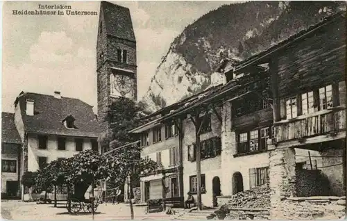 Interlaken - Heidenhäuser in Unterseen -158986