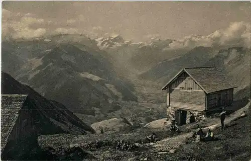 Neue Aeugstenhütte -161464